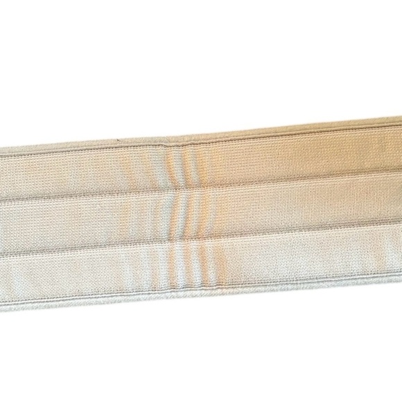 Norwex Baclock Back Scrubbed Finger Loops Gray Microfiber Mesh Scrubby Back Gray - Picture 4 of 5